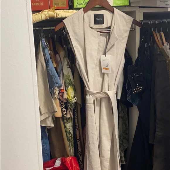 THEORY “SKEA” LONG BELTED VEST - Picture 6 of 9